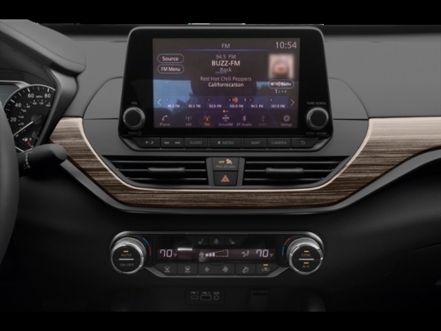 2019 Nissan Altima 2.5 SV photo 4