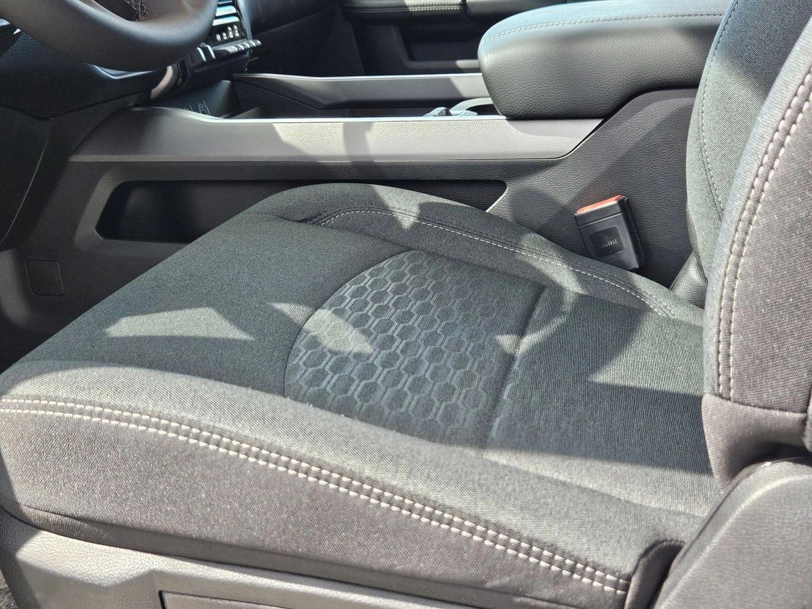 2025 Ram 2500 Lone Star photo 4