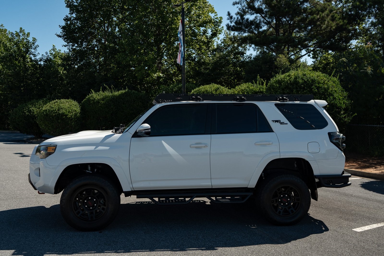 2023 Toyota 4Runner TRD Off-Road Premium photo 4