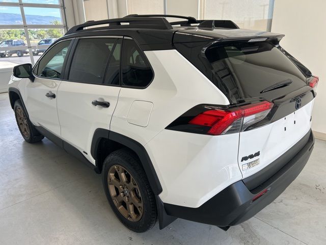 2024 Toyota RAV4 Hybrid photo 4