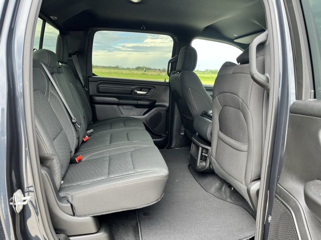 2025 Ram 1500 Tradesman photo 18