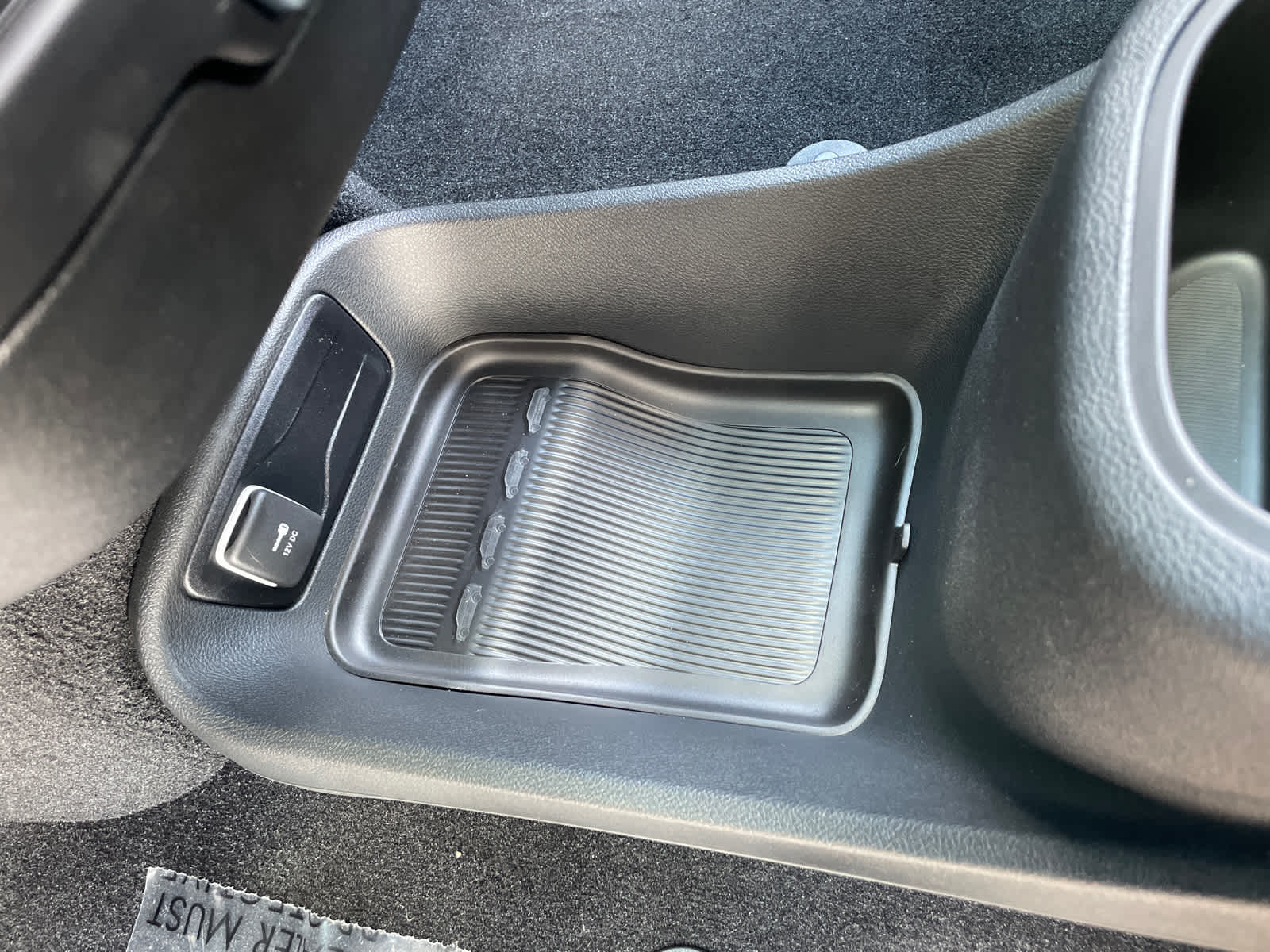 2026 Chrysler Pacifica photo 31
