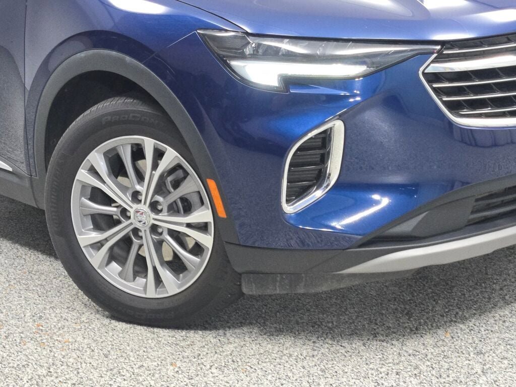 2023 Buick Envision Preferred photo 3