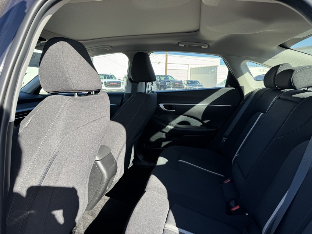 2022 Gmc Acadia Denali photo 2