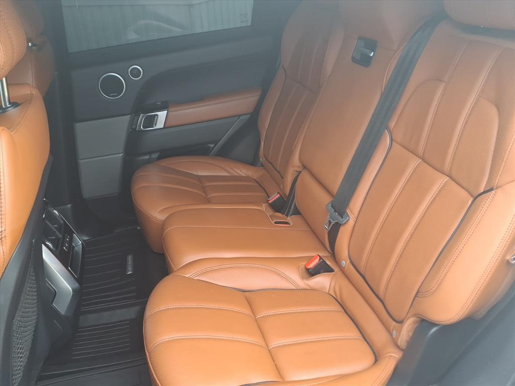 2016 Land Rover Range Rover Sport SuperCharged photo 10