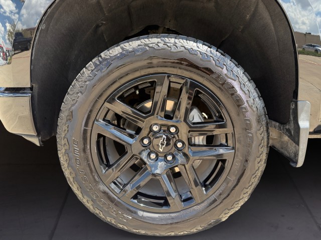 2024 Chevrolet Silverado 1500 Custom Trail Boss photo 9