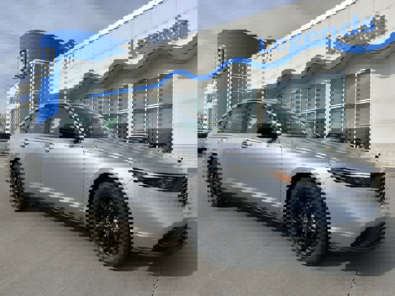 2025 Honda Accord SE's photo