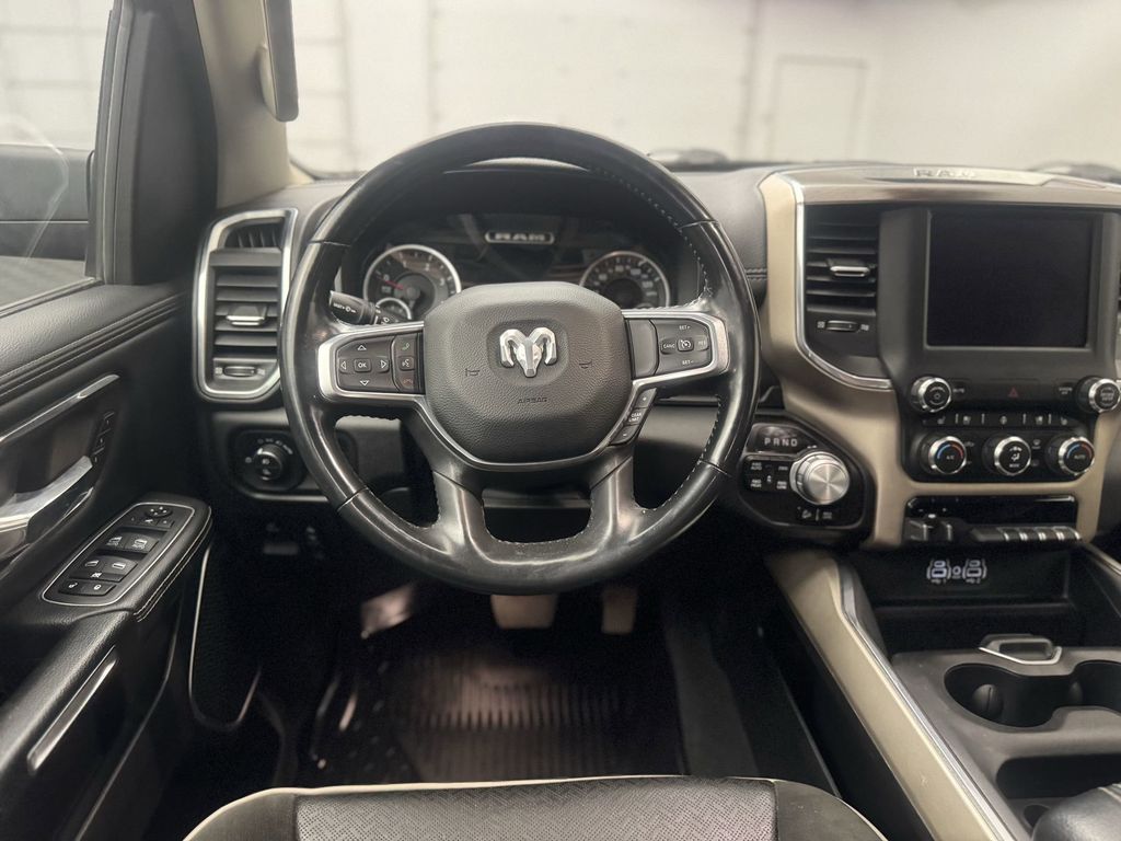 2022 Ram 1500 Laramie photo 4