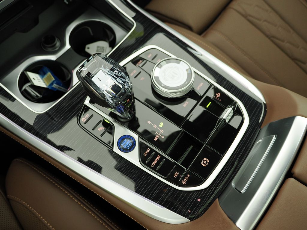 2026 Bmw X7 ALPINA XB7 photo 43