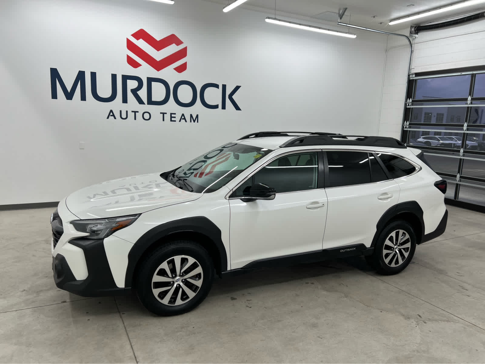 2023 Subaru Outback Premium's photo