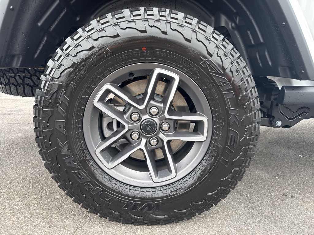 2025 Jeep Gladiator Mojave photo 12