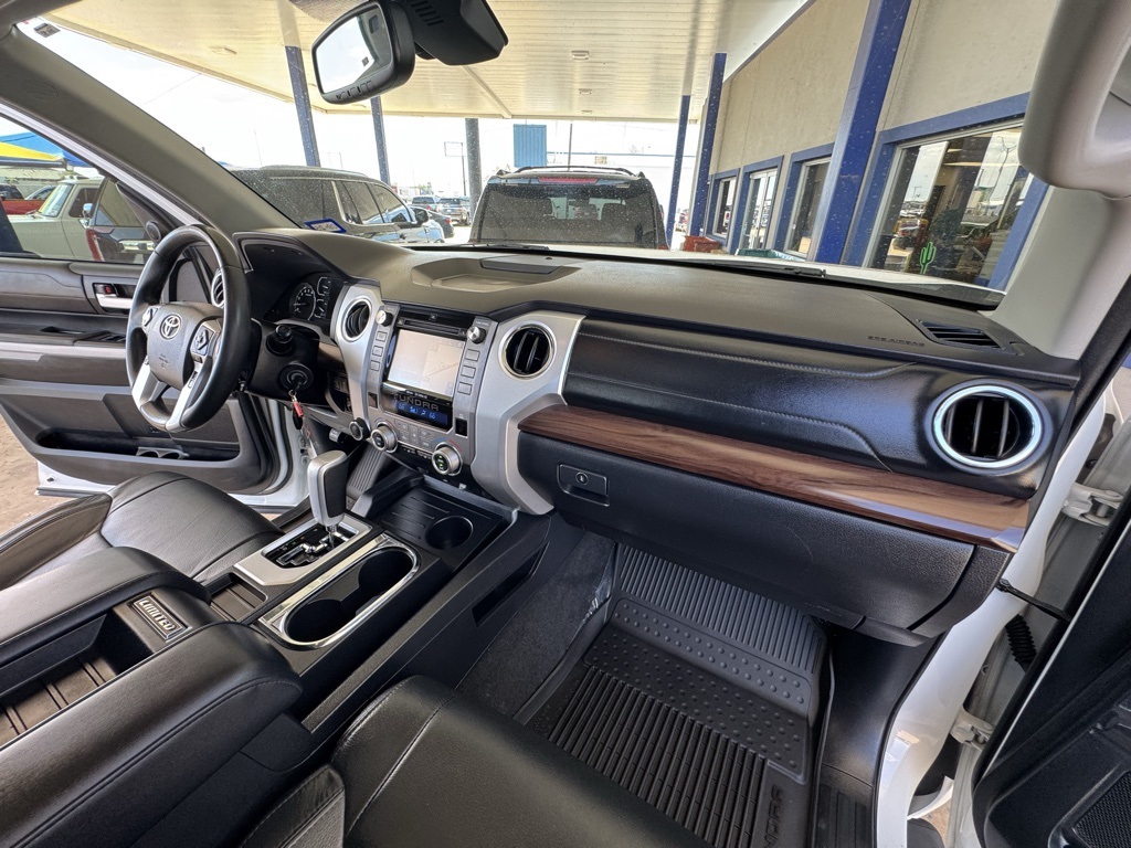 2018 Toyota Tundra Limited photo 33