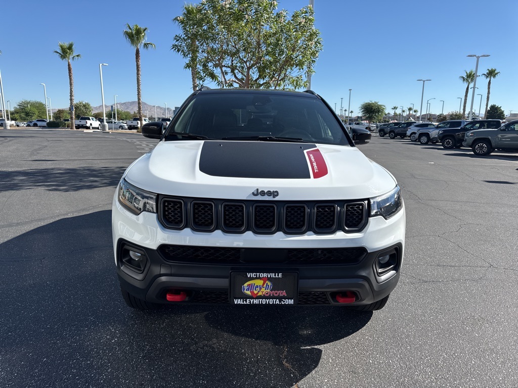 2023 Jeep Compass Trailhawk photo 3