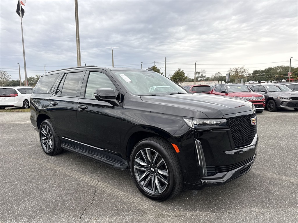 2023 Cadillac Escalade Sport's photo