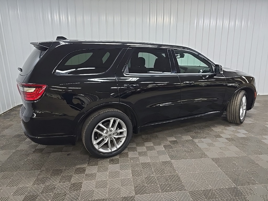 2022 Dodge Durango R/T photo 2