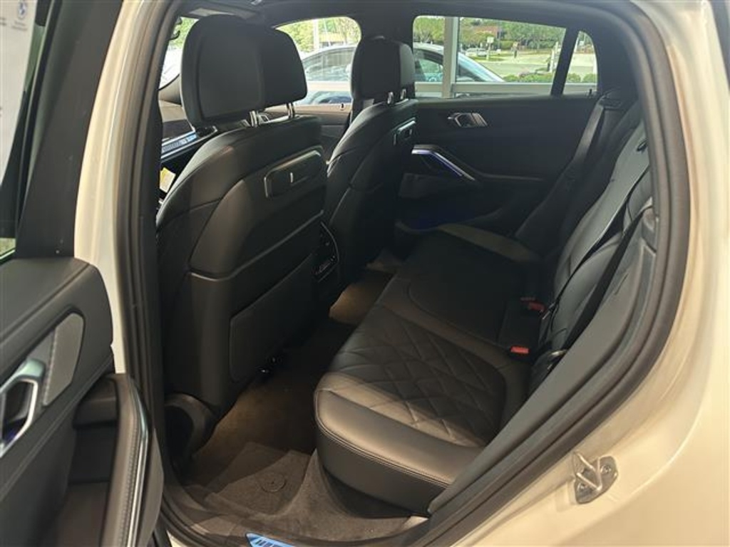 2026 Bmw X6 xDrive40i photo 13