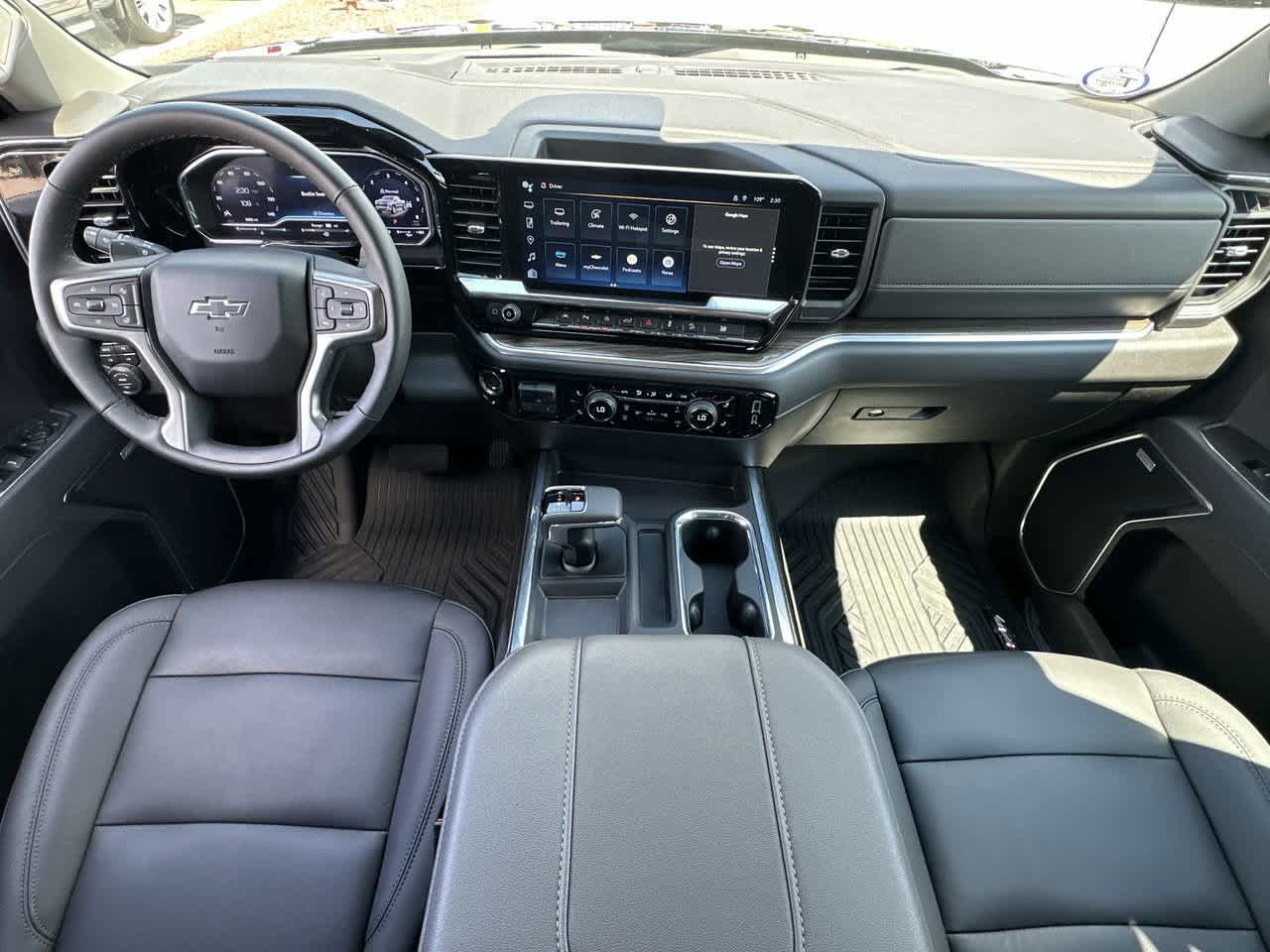 2025 Chevrolet Silverado 1500 RST photo 14