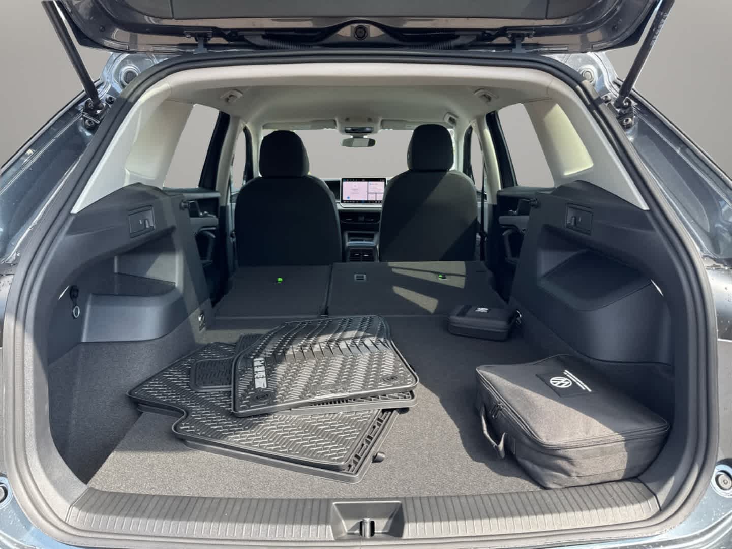 2025 Volkswagen Tiguan S photo 38