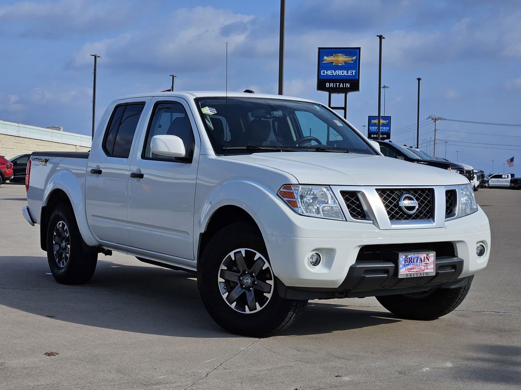 2019 Nissan Frontier PRO-4X's photo