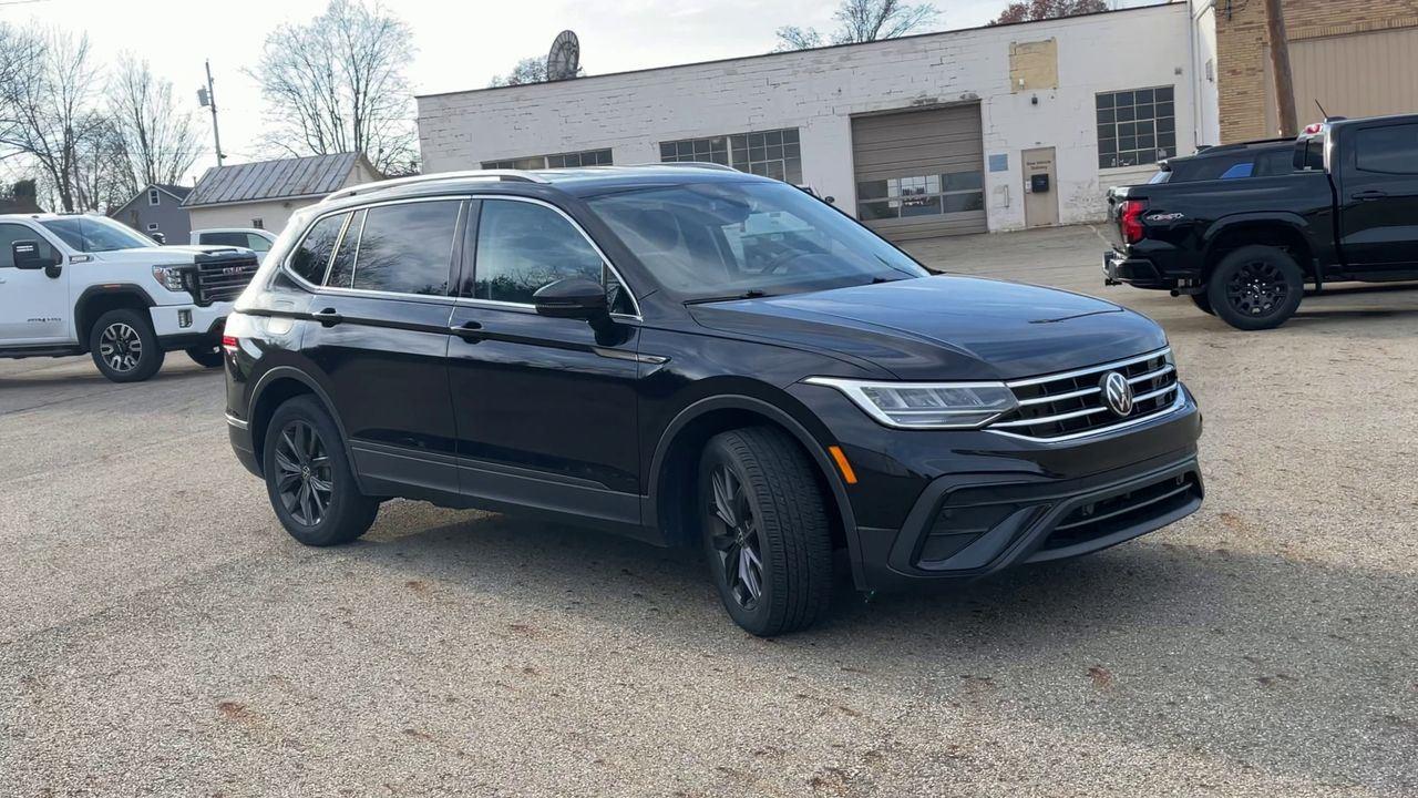 Used 2023 Volkswagen Tiguan SE with VIN 3VV3B7AX3PM045602 for sale in Fredericktown, OH