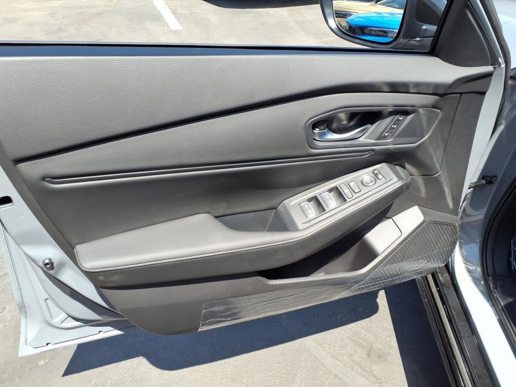 2025 Honda Accord Hybrid Sport-L photo 11