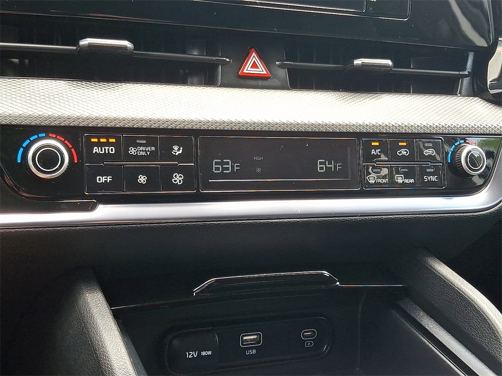 2023 Kia Sportage Hybrid LX photo 15
