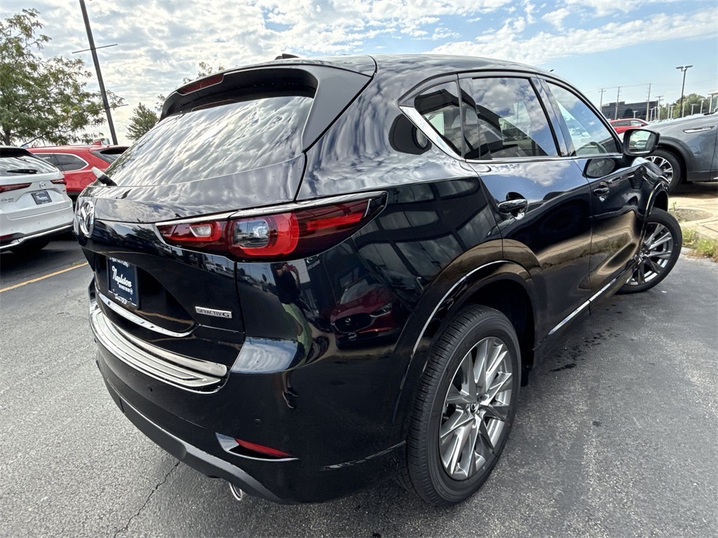2025 Mazda CX-5 2.5 Premium Plus photo 3