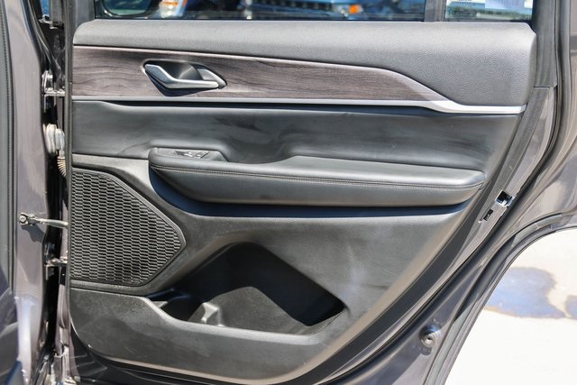 Used 2023 Gray Jeep Limited image 20