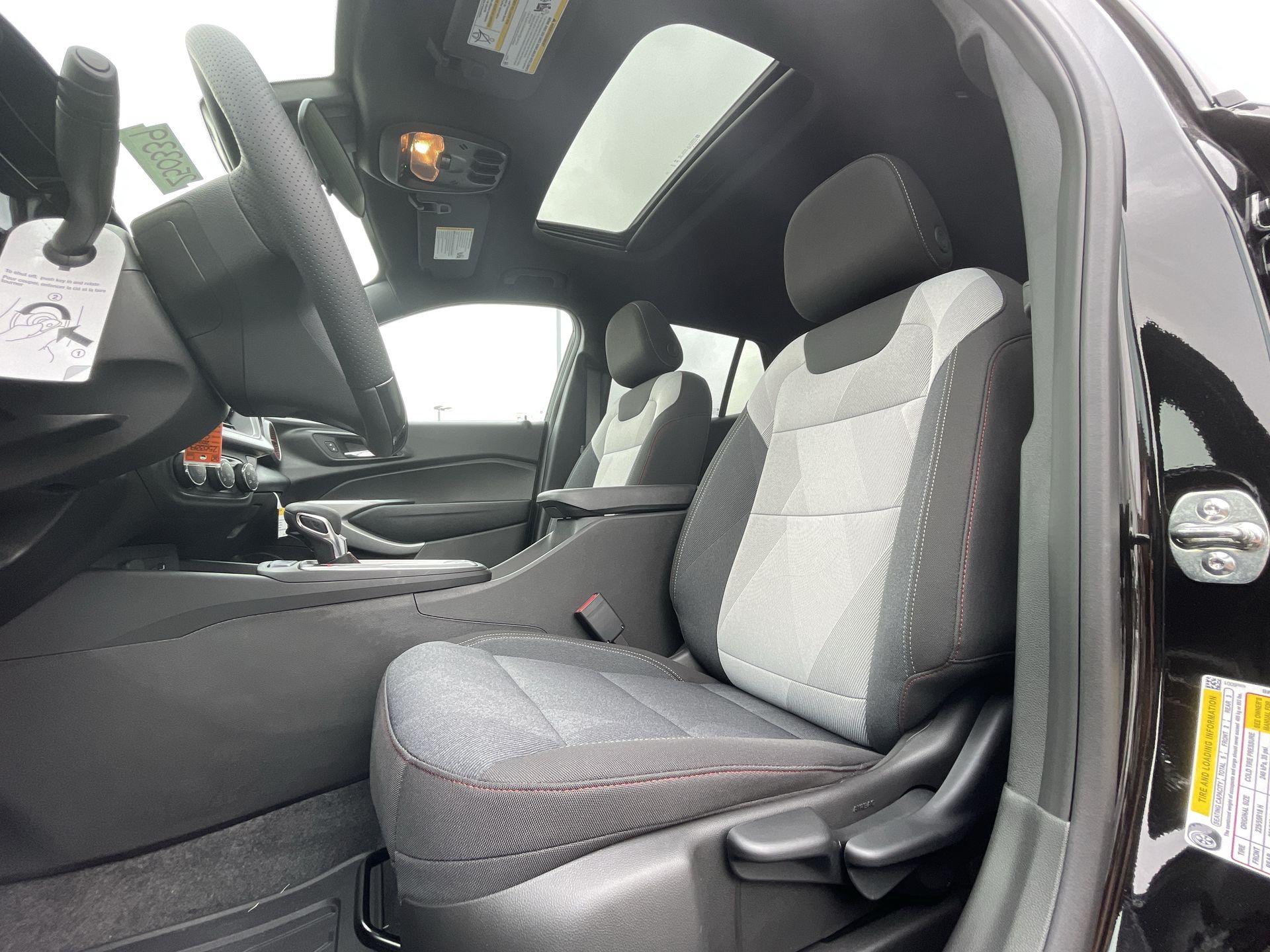 2025 Chevrolet Trax photo 48