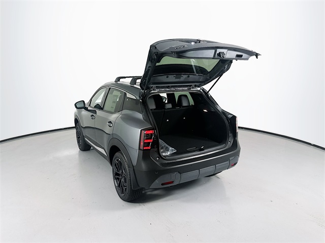 2026 Nissan Kicks SR photo 19