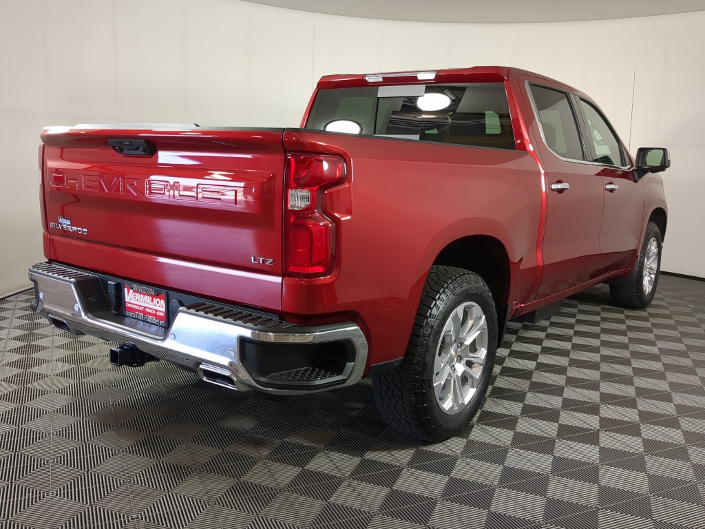 2024 Chevrolet Silverado 1500 LTZ photo 8