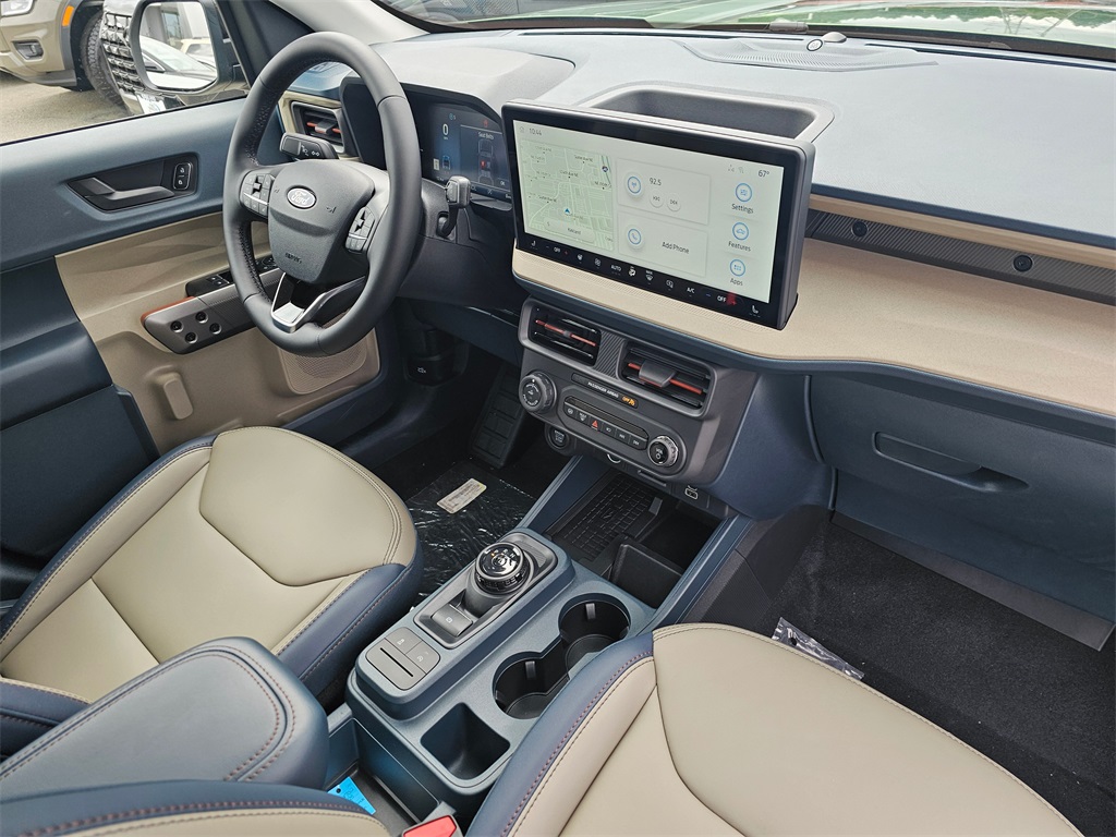 2025 Ford Maverick Lariat photo 11