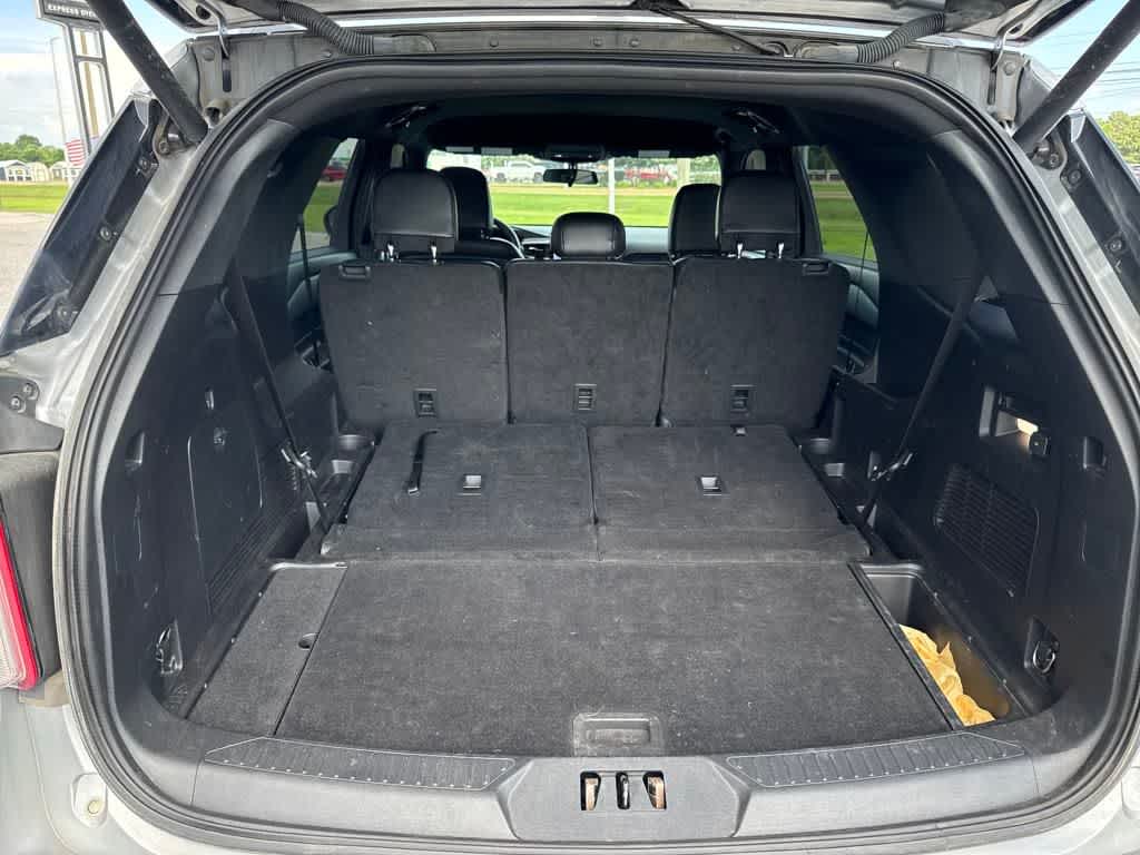 2020 Ford Explorer XLT photo 23