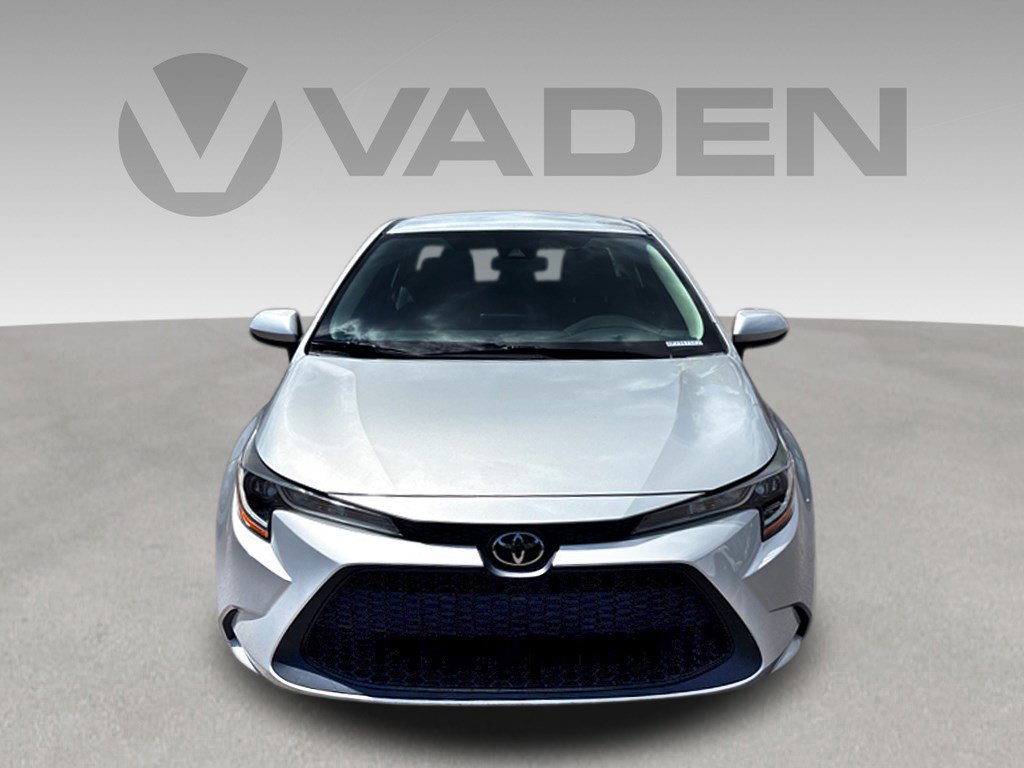 2022 Toyota Corolla LE photo 2