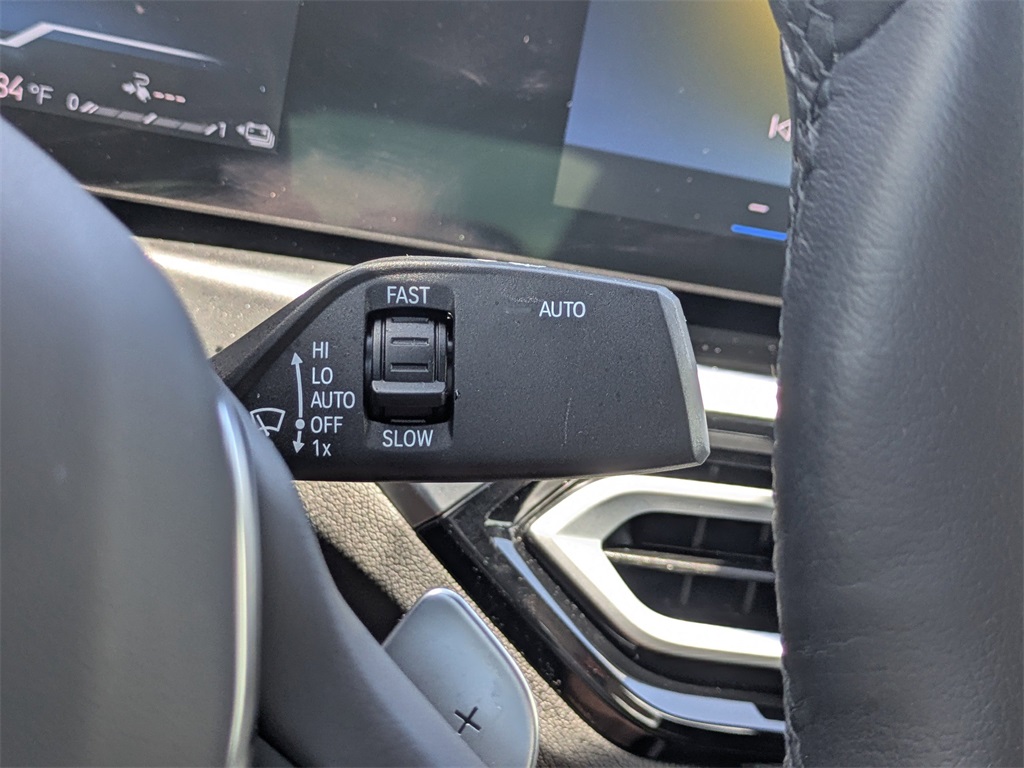 2024 Bmw 330e photo 30