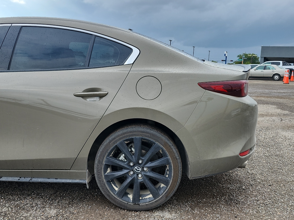 2024 Mazda Mazda3 2.5 Carbon Turbo photo 9