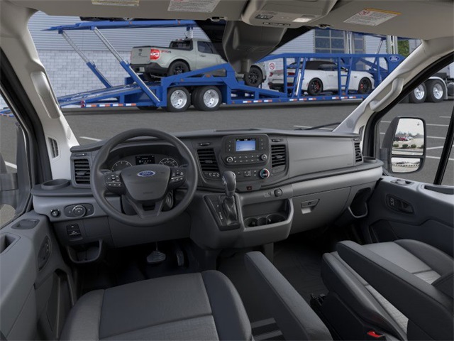 2025 Ford Transit photo 9