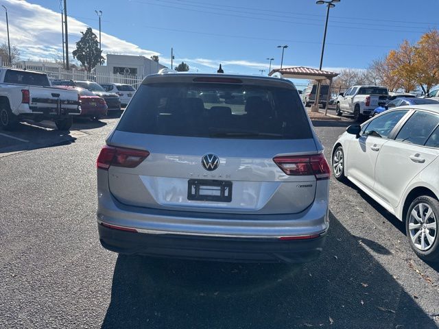 2024 Volkswagen Tiguan SE Wolfsburg Edition photo 4