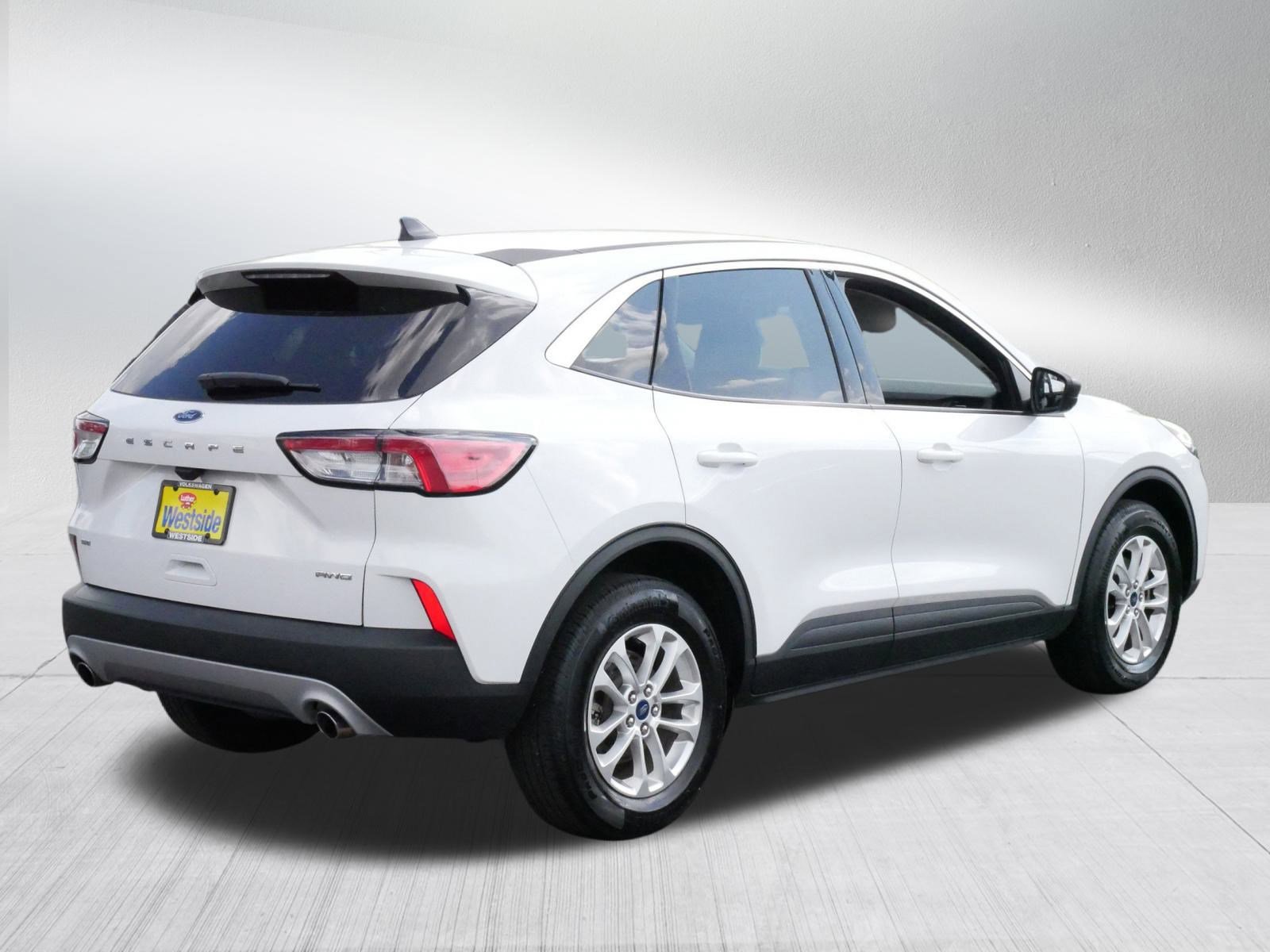 2022 Ford Escape SE photo 7