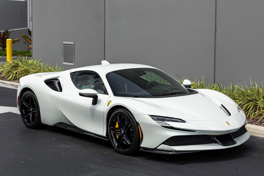 2022 Ferrari SF90 Stradale photo 6