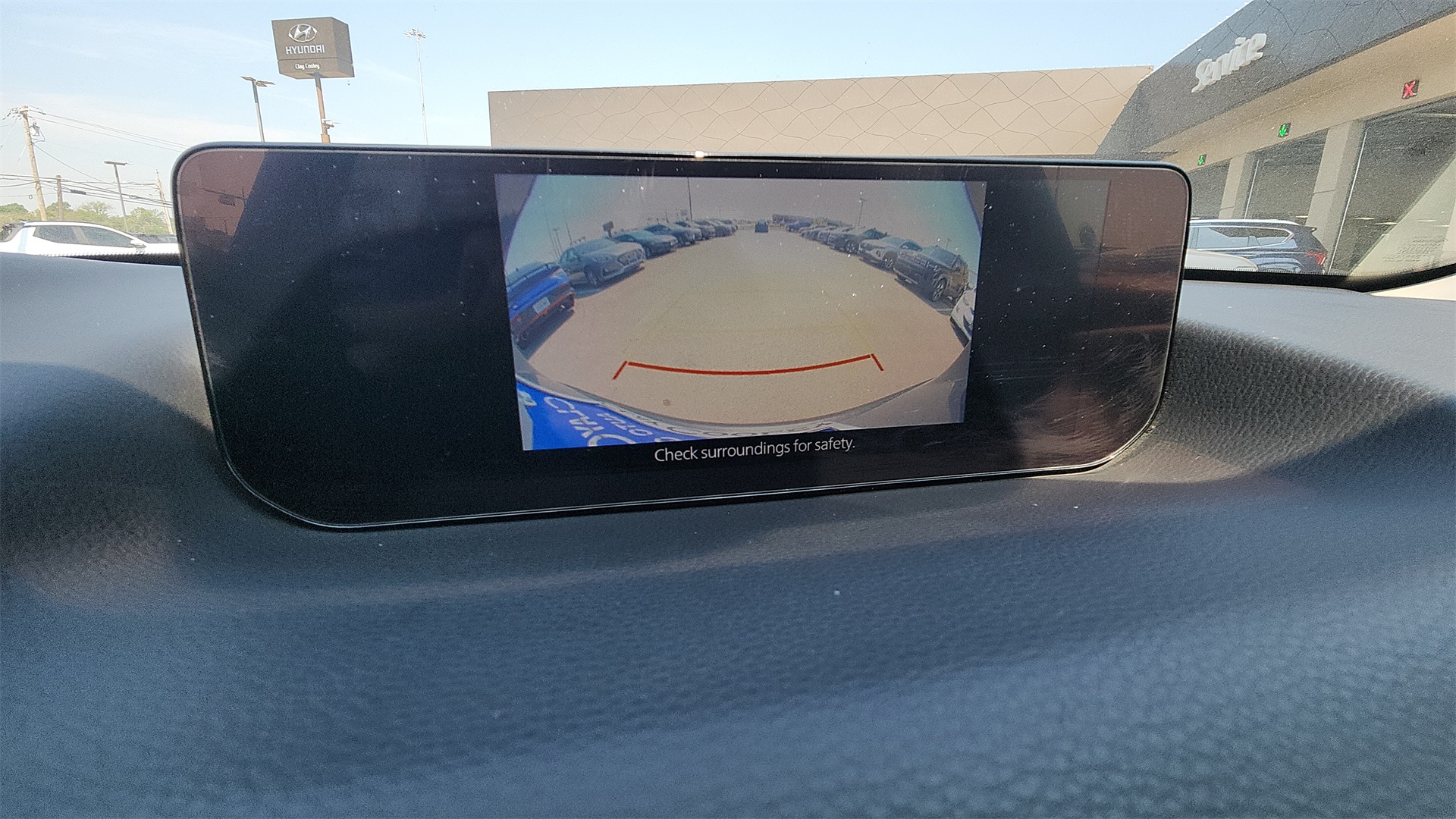 2024 Mazda CX-50 2.5 S Preferred photo 16
