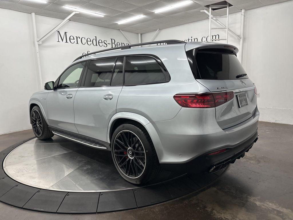2026 Mercedes Benz GLS AMG 63 4MATIC photo 3
