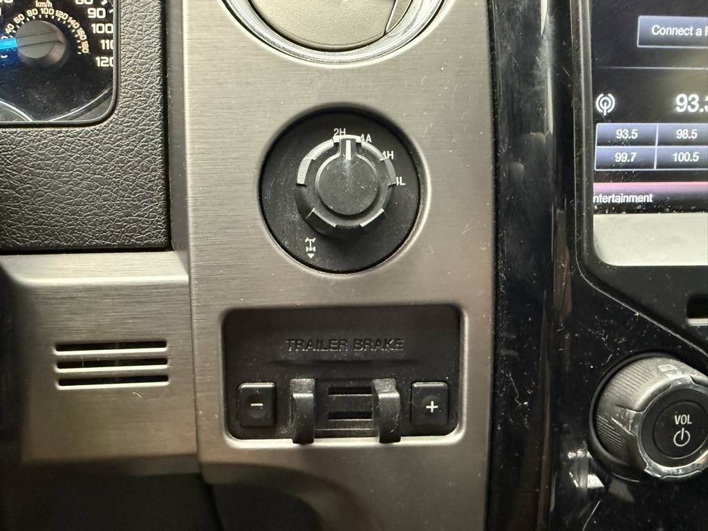 2014 Ford F-150 Limited photo 43