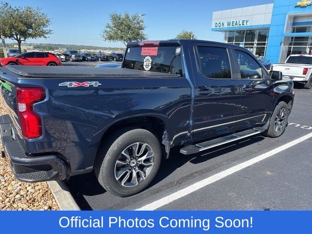 2022 Chevrolet Silverado 1500 RST photo 3