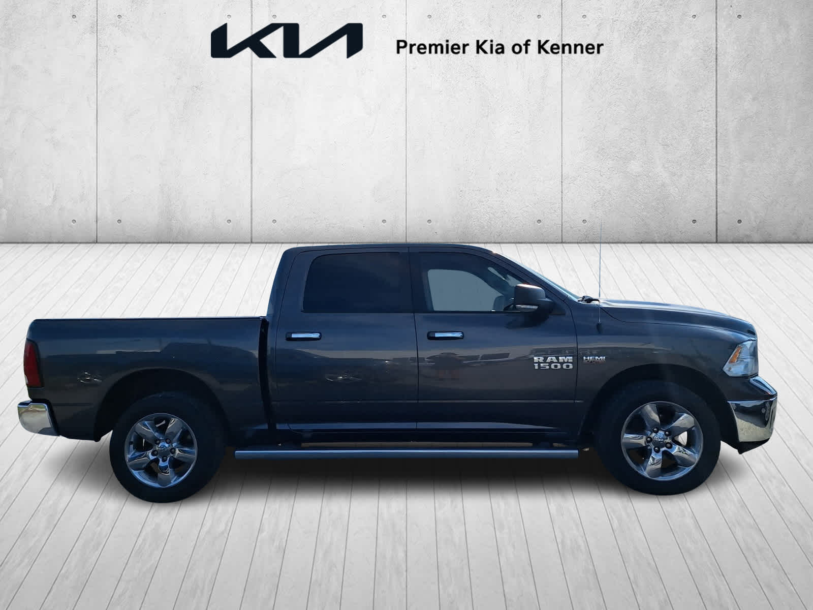 2016 Ram 1500 Lone Star photo 5