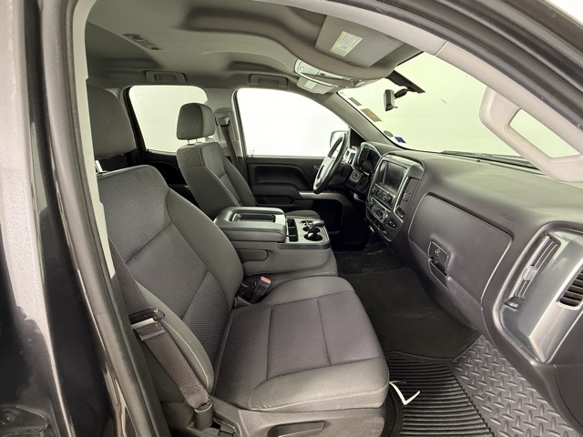 2016 Chevrolet Silverado 1500 LT photo 14