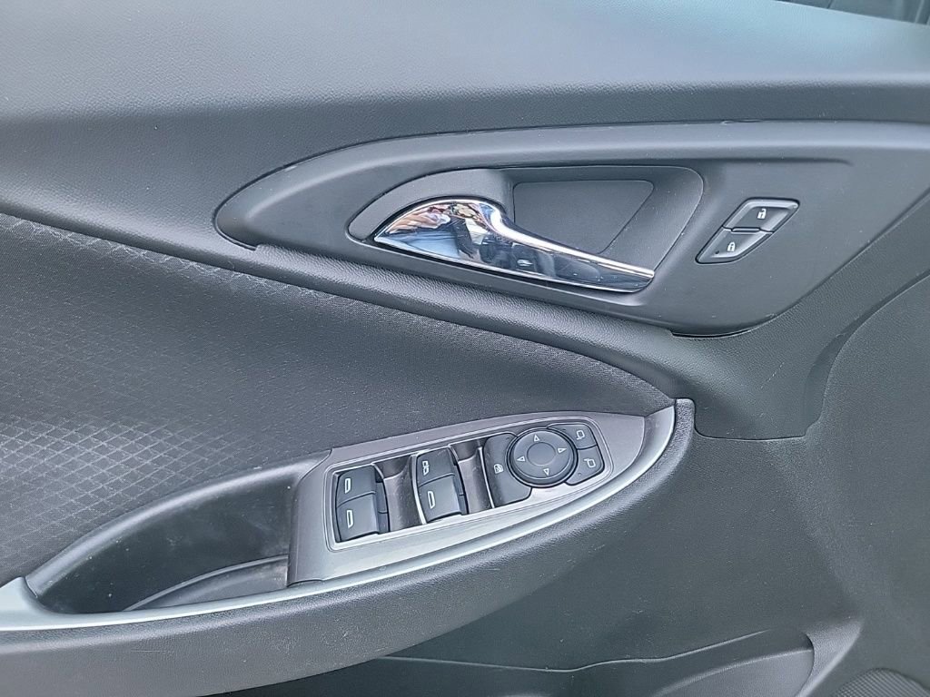 2023 Chevrolet Malibu 1LT photo 13