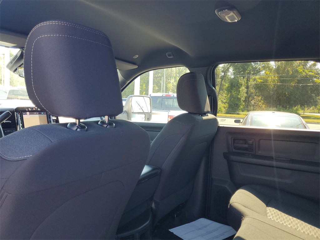 2026 Ram 2500 Tradesman photo 24