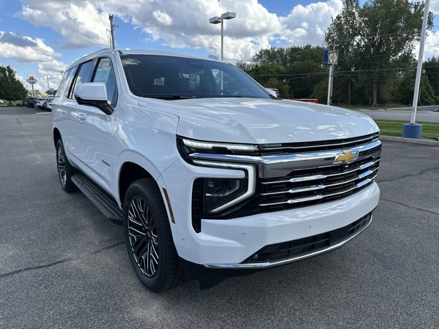 2025 Chevrolet Tahoe LT photo 4