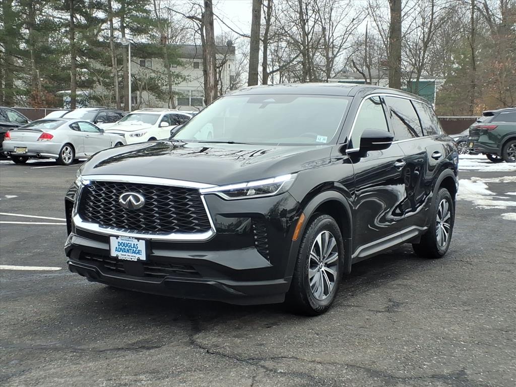 2025 INFINITI QX60 PURE's photo